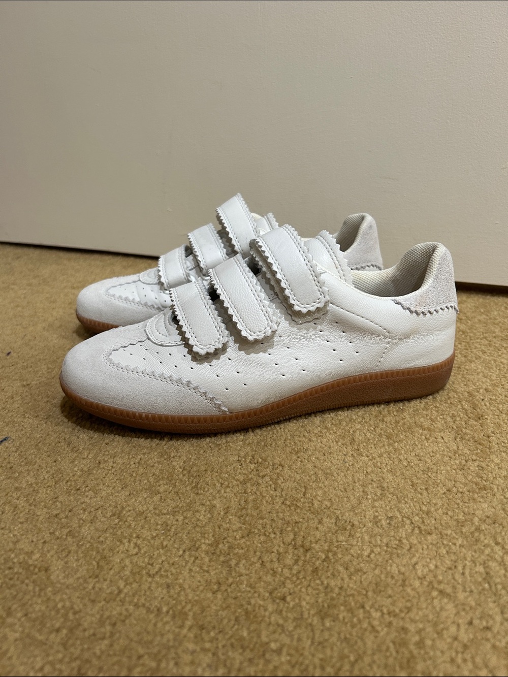 New! Silent D White Velcro Sneakers with Gum Sole in new condition